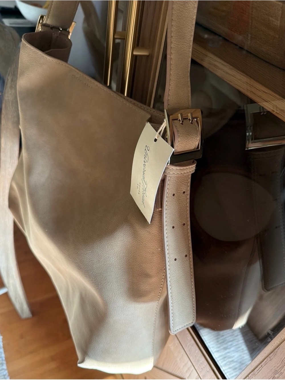 Universal Thread Shoulder Bag - Picture 2 of 4